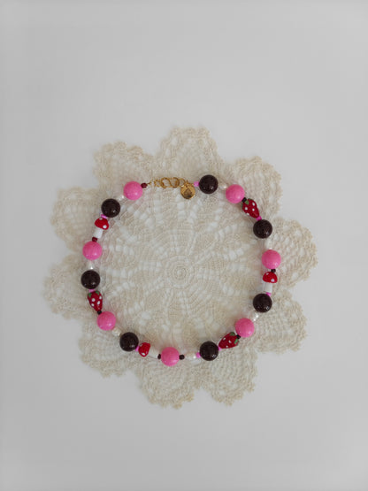 collar Seta rosa y chocolate