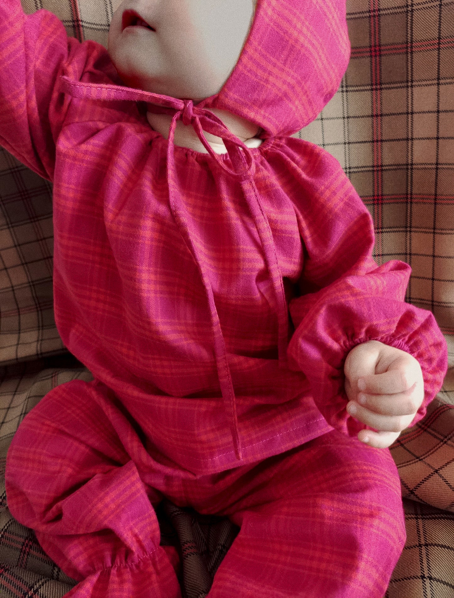 red queen baby balloon blouse